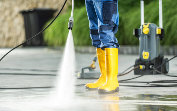 Best Commercial Building Pressure Washing  in Andrews, IN